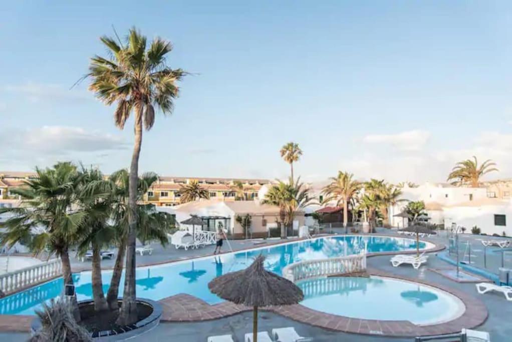 Lovely Near The With Pool & Wifi Appartement Caleta De Fuste